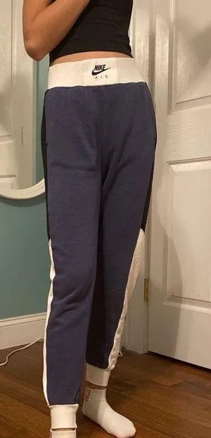 Nike Air Joggers thumbnail 1