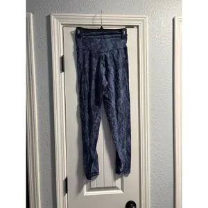 OFFLINE by Aerie Leggings Womens Large Navy Blue Snakeskin Real Me Crossover 7/8 thumbnail 3