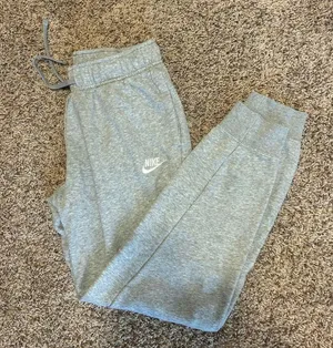 Nike Sweatpants thumbnail 2