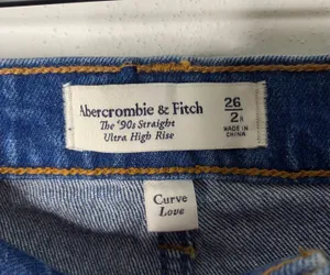 Abercrombie 26/2 Curve Love 90s Straight Ultra High Rise Jeans thumbnail 4