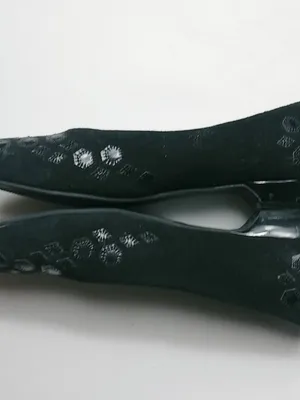 Classique 8.5 Black Suede Low Kitten Heels Slip On Shoes thumbnail 9