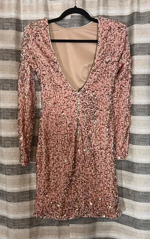 Love‎ & Lemonade Pink Sequin Dress Size Large thumbnail 1