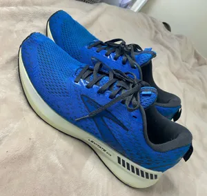 Brooks Levitate GTCS 5 Mens Running Shoes Size 10.5 thumbnail 1