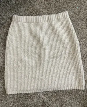 Knitted Mini Skirt White thumbnail 2