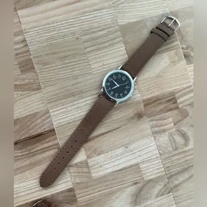 2/$20 Value Watch thumbnail 4
