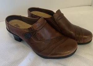 Bass Bertie Women’s Size 8 Boho Artsy Casual Brown Leather Clogs Slip-On Shoes thumbnail 1