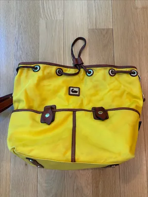 Vtg Dooney & Bourke Wayfarer Purse Yellow Nylon Leather Shoulder Bag thumbnail 2