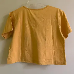 Disney the lion king loose crop top thumbnail 4