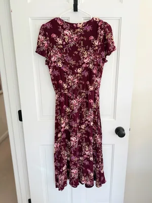WAYF Burgundy Floral Midi Dress M V Neck Lined Boho Cottagecore‎ thumbnail 2