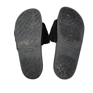 Coach Shearling‎ Slide Sandals Womens 8 Black Good Faux Fur Logo Slippers thumbnail 4