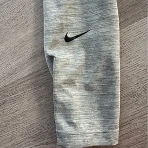 Nike Leggings Dri Fit Heather Gray Women’s XS Athletic Gym Activewear Fitness thumbnail 7