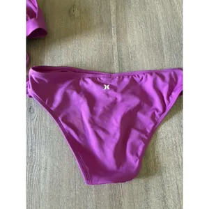 Hurley Purple Bikini Set Logo Triangle Top & Hipster Bottoms Swimwear EUC Sz Sm thumbnail 5
