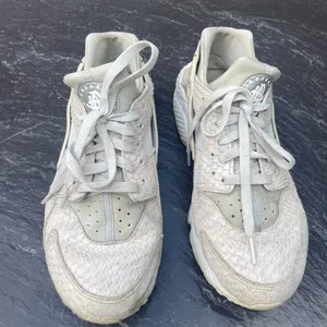 Nike snake scale hurricane • rare find, super great condition thumbnail 5