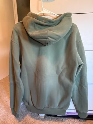 Comfrt hoodie thumbnail 2