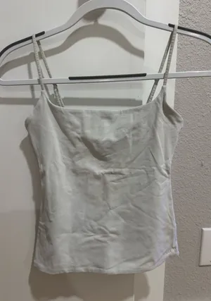 Aritzia Contour Tank Top thumbnail 1