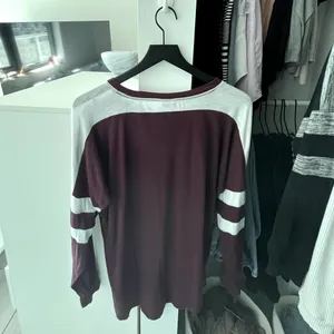 Victorias Secret Pink Long Sleeve thumbnail 2
