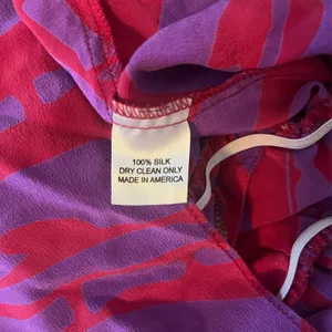 Amanda Uprichard Pink and Purple Abstract 100%‎ Silk Faux Wrap Top Size Medium thumbnail 4