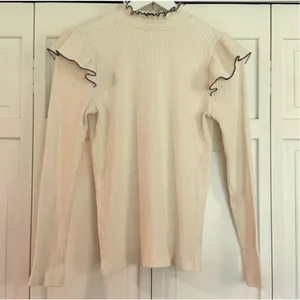Loft pointelle white ribbed ruffle sleeve top size medium thumbnail 3