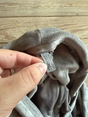 SKIMS Velour Zip-Up Hoodie size L - no size tag thumbnail 3