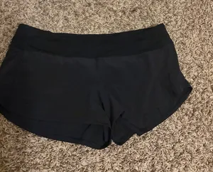 Lululemon Speed Up Short 2.5" Solid Black Size 10 W7AO6R Pockets Neutral Lined thumbnail 1