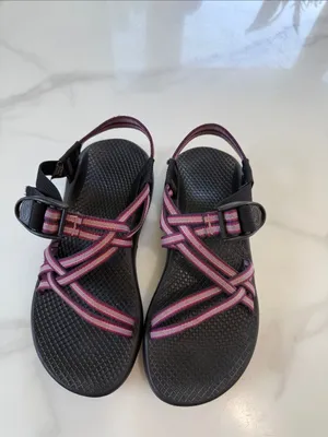 Chacos women’s Pink and Purple Striped Sandals thumbnail 6
