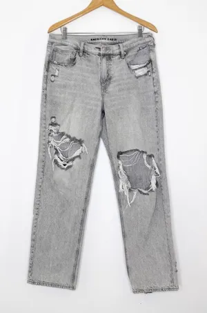 American Eagle 90s Straight Jeans Gray Distressed High Rise Size 14 thumbnail 1