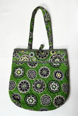 Vera Bradley Green Medallion Quilted Tote Bag + Coin Pouch Boho Y2K‎ thumbnail 1
