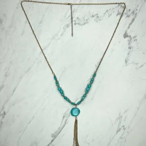 Faux Turquoise Beaded Slab Tassel Pendant Gold Tone Necklace thumbnail 1