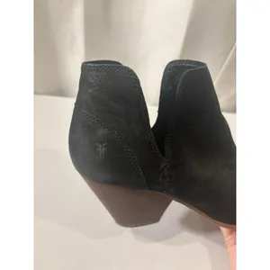 Frye Black Suede Leather Ankle Boots Booties Women's Size 9.5 Classic Block Heel thumbnail 2