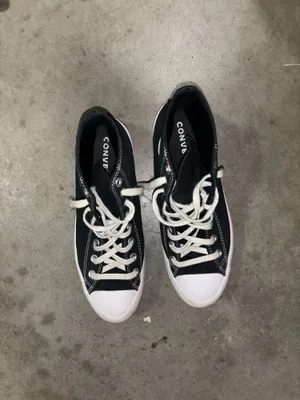 Converse Platform Chuck Taylor Size 10.5 thumbnail 2