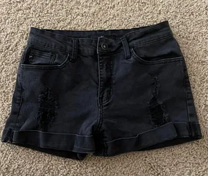 Women’s Jean Shorts thumbnail 1