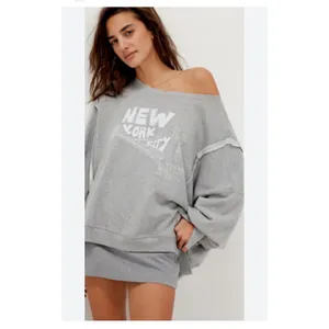 NWT Free People ‎ “New York” Grey Camden Pullover thumbnail 2