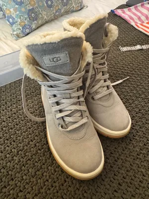 UGG Lakesider Heritage Mid-Ankle Boots thumbnail 3