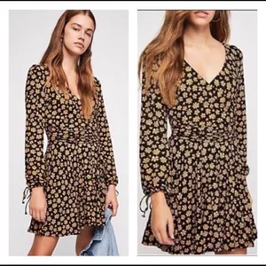 Free People Pradera faux wrap Daisy print mini dress XS‎ thumbnail 3