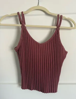 Charlotte Russe Pink crop top thumbnail 1