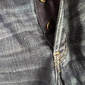 Abercrombie & Fitch size 4 jeans‎ thumbnail 6