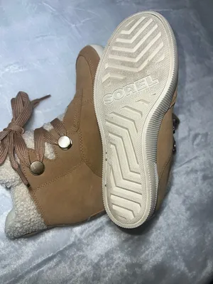 Sorel Tan Lace-Up Shearling Boots thumbnail 6