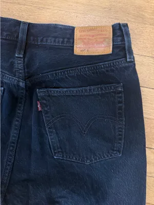 Levi’s Black Distressed Jeans thumbnail 4