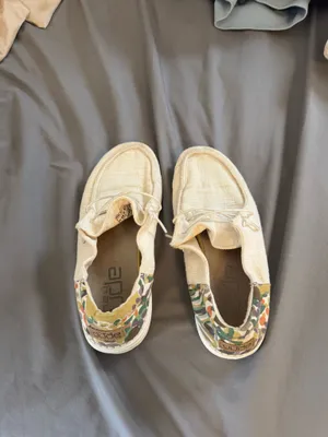 Hey Dude Shoes thumbnail 2
