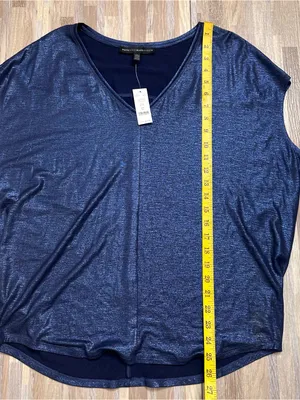 White House Black Market Navy Blue Shimmer V-Neck Tank New Women’s Large thumbnail 3
