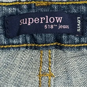 Levis 518 Juniors Size 13 Blue Super Low Stretch Bootcut Jeans Medium Wash‎ thumbnail 7