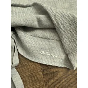 EUC Women Lululemon Gray Merino Wool Tied To You Sweater‎ SIZE 6 Lace Up Back thumbnail 11
