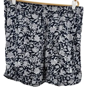 pure Jill 100% Linen Navy Floral Women’s Shorts J.Jill summer vacation beach L thumbnail 1
