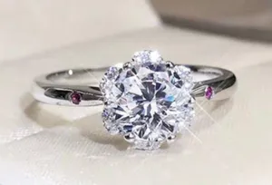 Women’s Adjustable Flower Shape 1 CT Cubic Zirconia Diamond Ring thumbnail 1