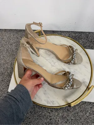 Jewel Badgley Mischka Sz 9W Gold Rhinestone Block Heel Sandals NWOT thumbnail 7
