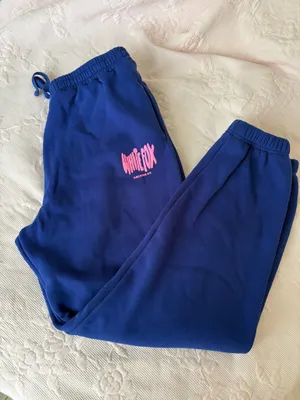 White Fox Sweatpants Boutique thumbnail 1