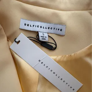 Delfi collective Emily cropped blazer in banana nwt s thumbnail 6