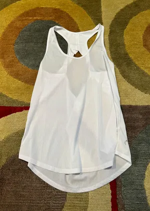Zyia Active White Mesh Athletic Material Loose Long Tank Top Women’s Size Medium thumbnail 1