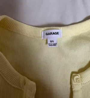 Garage Top thumbnail 2