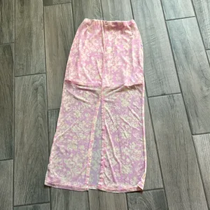 Le lis pink floral mesh skirt thumbnail 4
